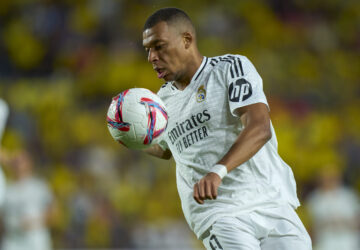 FILE - Real Madrid's Kylian Mbappe tries to control the ball during the Spanish La Liga soccer match between Las Palmas and Real Madrid at the Gran Canaria stadium in Las Palmas, Spain's Canary Islands, Thursday, Aug. 29, 2024. (AP Photo/Gabriel Jimenez, File)