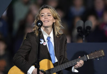 Maggie Rogers performs at a campaign event for Democratic presidential nominee Vice President Kamala Harris in Burns Park Monday, Oct. 28, 2024, in Ann Arbor, Mich. (AP Photo/Carlos Osorio)