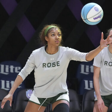 Rose's players Angel Reese, left, and Lexie Hull practice, Thursday, Jan. 16, 2025, in Medley, Fla., as the new 3-on-3 women's basketball league Unrivaled tips off this weekend. (AP Photo/Marta Lavandier)