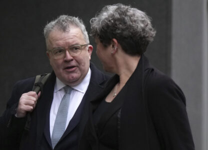 British lawmaker Tom Watson arrives at the High Court, as Prince Harry's legal action against News Group Newspapers over allegations of unlawful information gathering begins, in London, Wednesday, Jan. 22, 2025. (AP Photo/Alastair Grant)