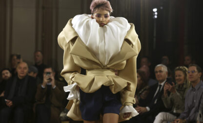 APTOPIX France Fashion S/S 25 Viktor & Rolf