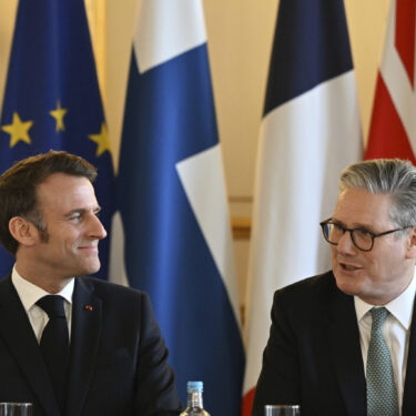 Britain's Prime Minister Keir Starmer, right, and France's President Emmanuel Macron at the European leaders' summit to discuss Ukraine, at Lancaster House, London, Sunday March 2, 2025. (Justin Tallis/Pool via AP)